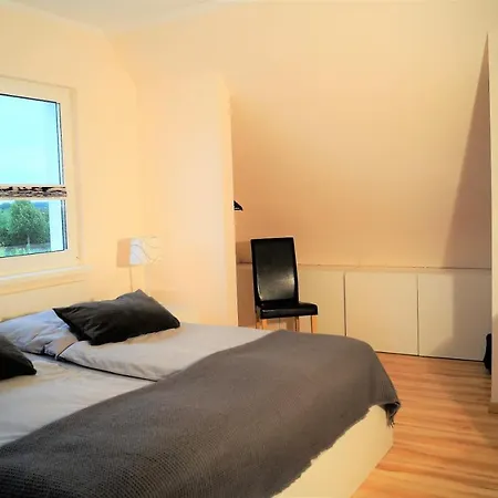 Modernes, Grosszuegiges - Naturstrand, Grosser Garten, Ruhe * Hof Barendorf