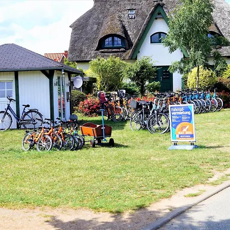 Modernes, Grosszuegiges - Naturstrand, Grosser Garten, Ruhe * Hof Barendorf