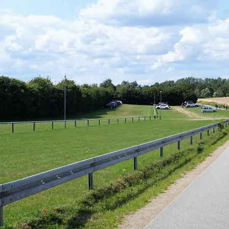 Holiday home Modernes, Grosszuegiges - Naturstrand, Grosser Garten, Ruhe